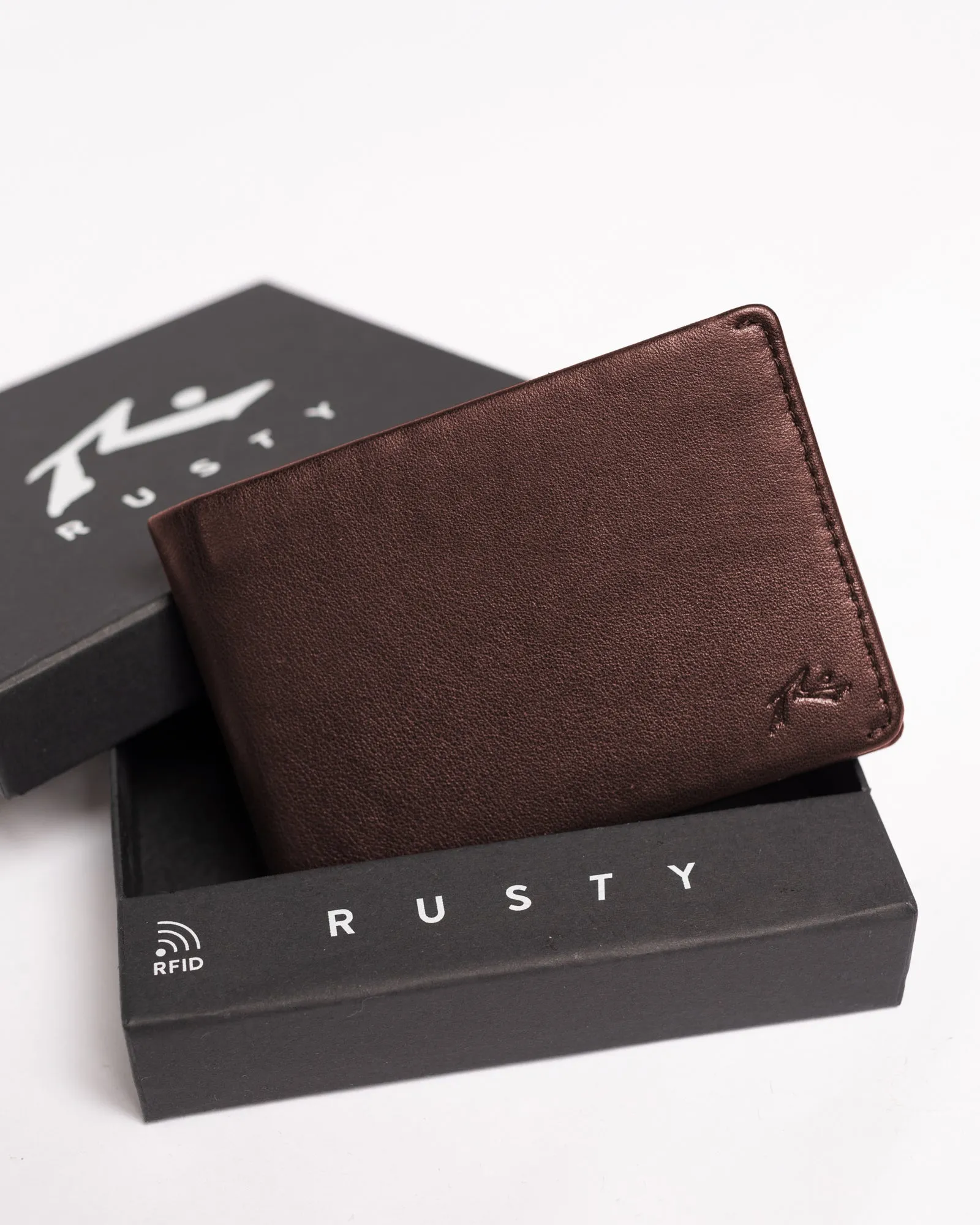 Billetera Rusty Busted Leather Wallet Dark Coffee