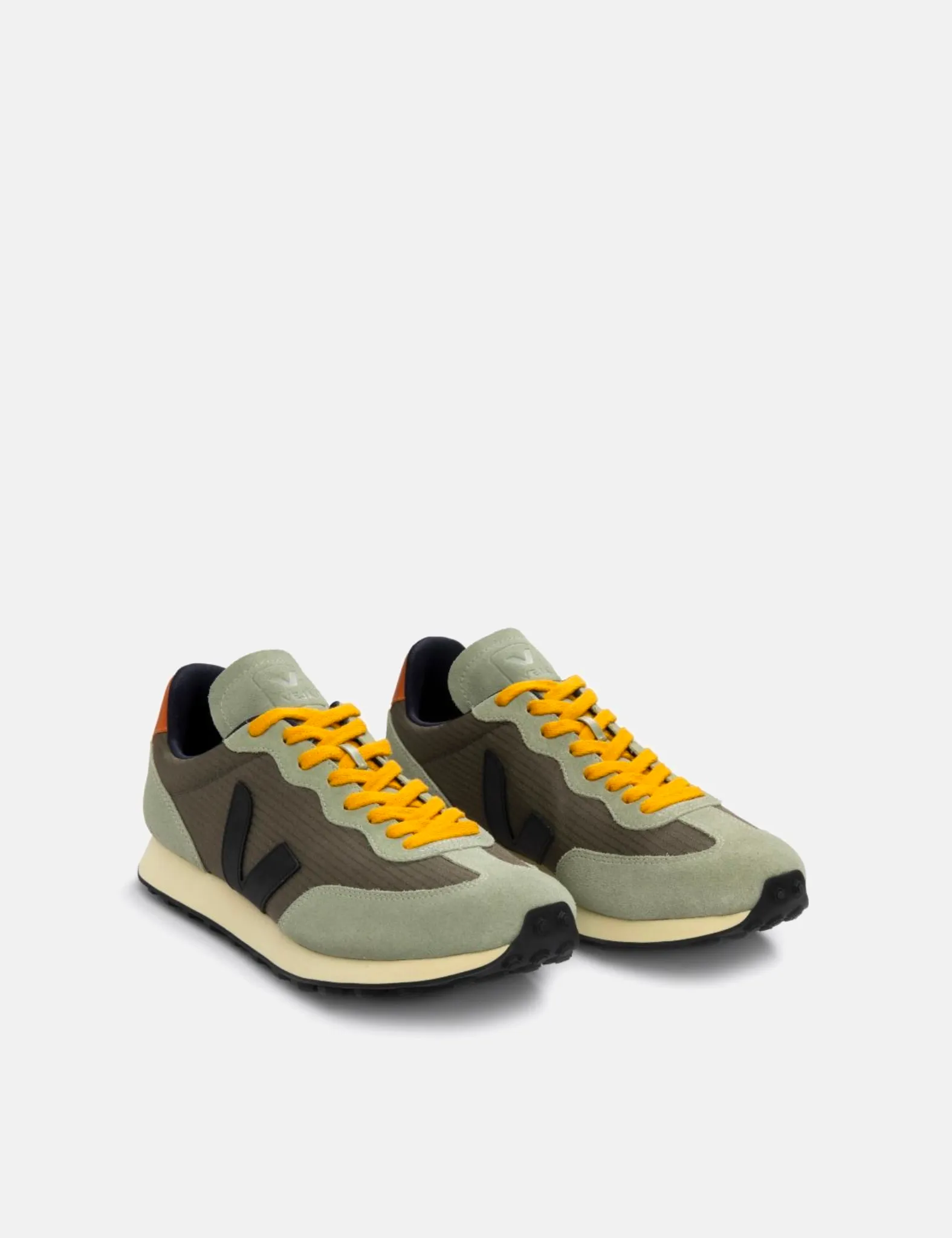 Veja Rio Branco Ripstop Trainers - Khaki/Black